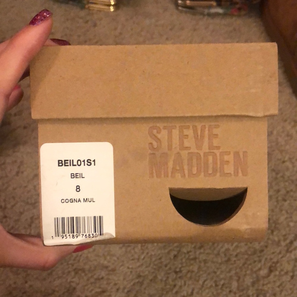 Steve Madden sandals